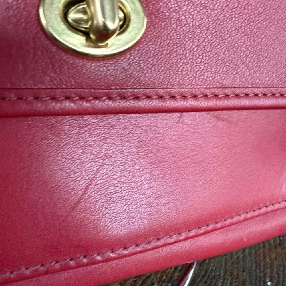 Coach Vintage Skinny Turnlock Wristlet - Picture 10 of 12